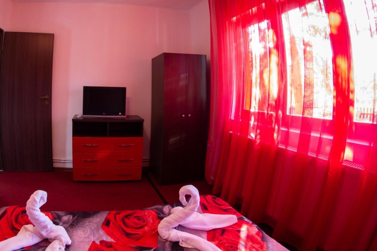 Eden Garden Sovata Villa ภายนอก รูปภาพ