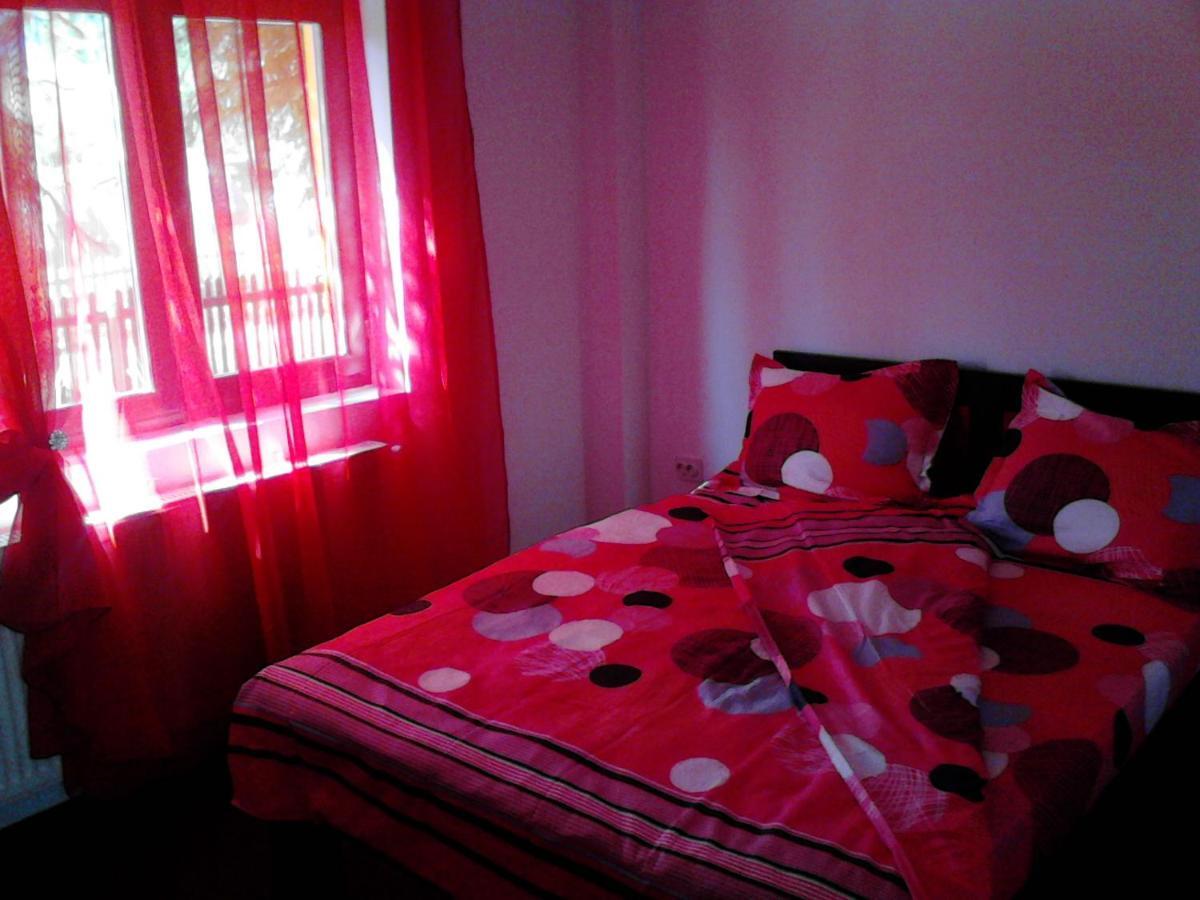 Eden Garden Sovata Villa ภายนอก รูปภาพ