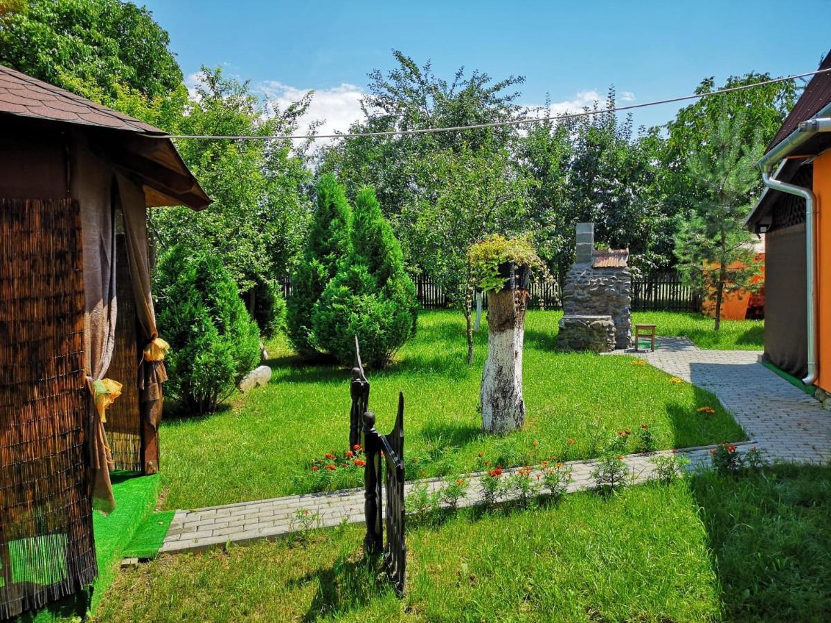 Eden Garden Sovata Villa ภายนอก รูปภาพ